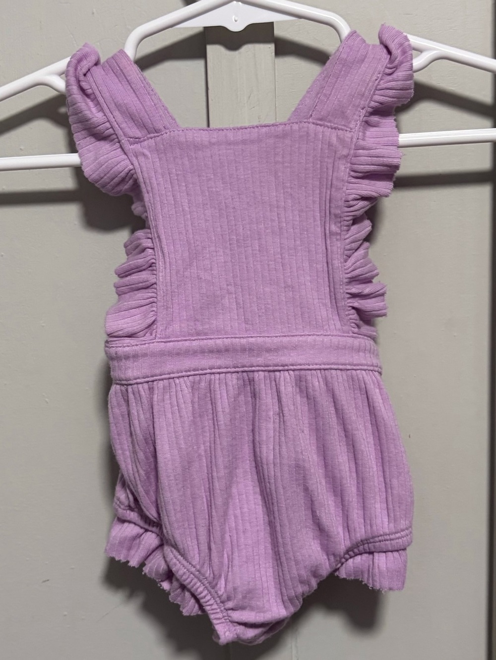 Kids cat&jack onesie size nb